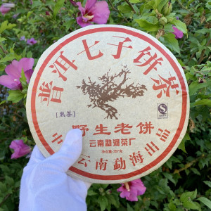 Шу пуэр Цзиньцзян 2008 год блин 357 г